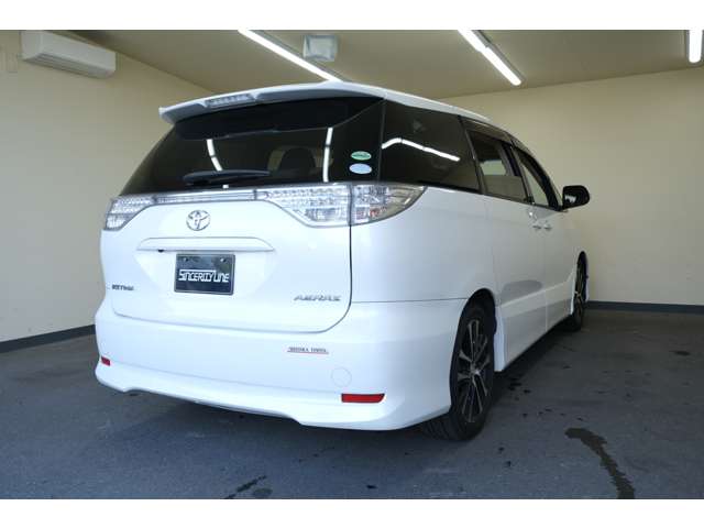 Toyota Estima 7