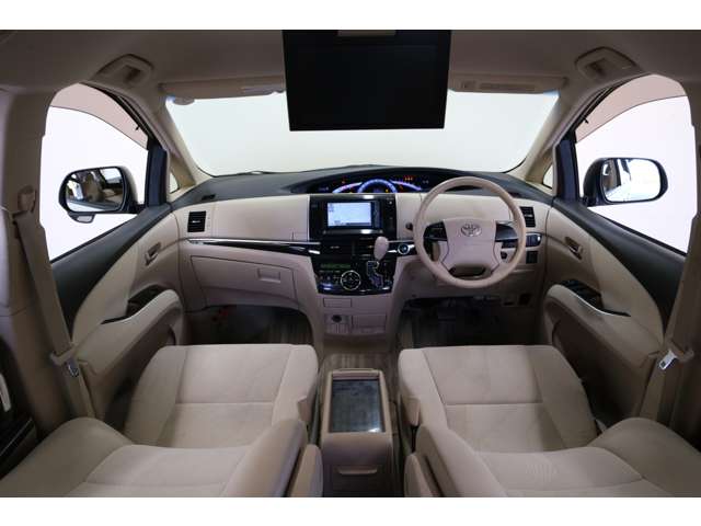 Toyota Estima 10