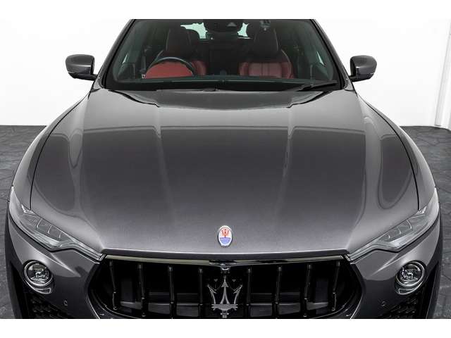 Maserati Levante 11