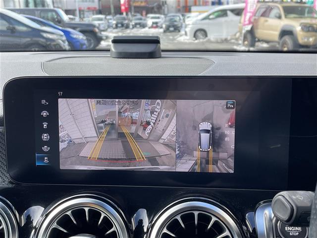 Mercedes-Benz GLB 7