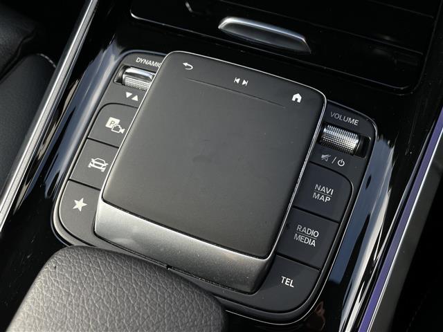 Mercedes-Benz GLB 9