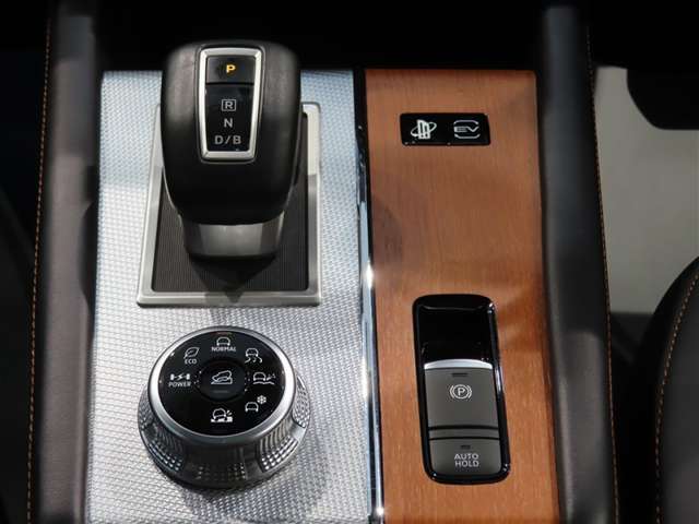 Mitsubishi Outlander 11