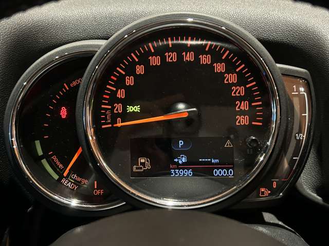 MINI Crossover 12