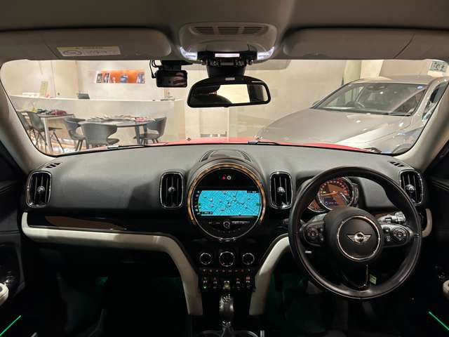 MINI Crossover 6