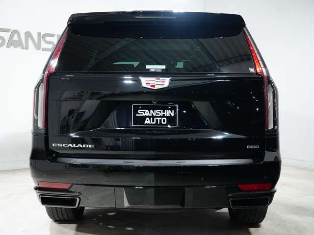 Cadillac エスカレード 6