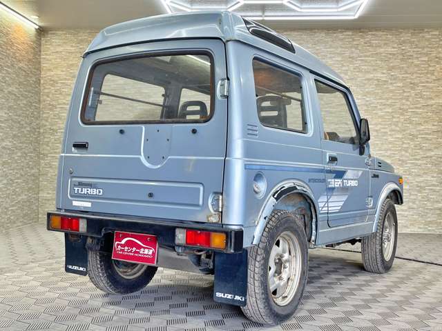 Suzuki Jimny 12
