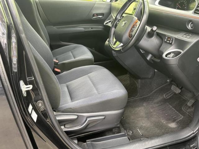 Toyota Sienta 2