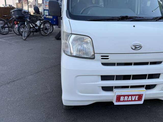 Daihatsu Hijet Cargo 6