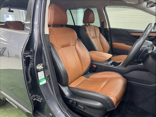 Subaru Legacy Outback 11