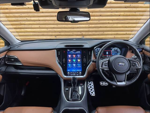 Subaru Legacy Outback 2