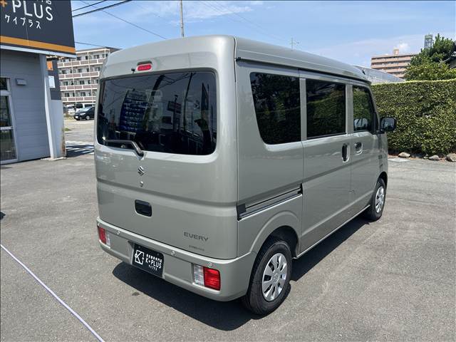 Suzuki Every 6