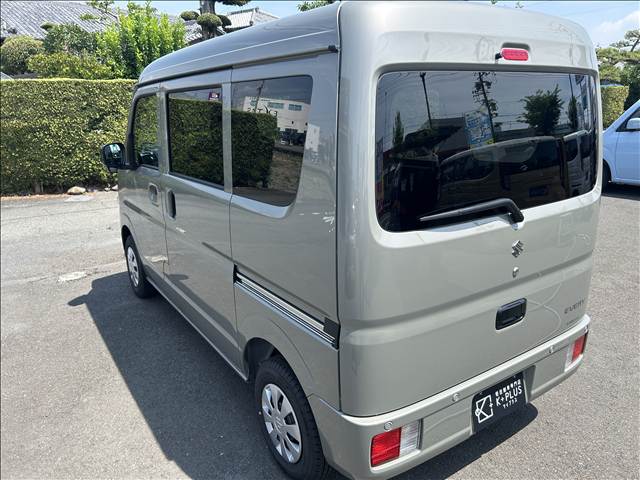 Suzuki Every 7