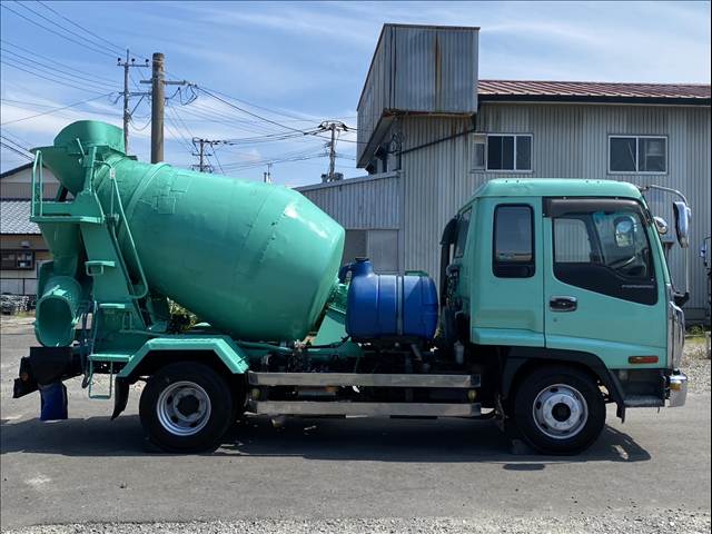 Isuzu Forward 11