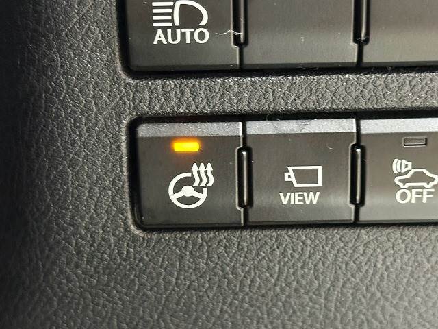 Lexus NX 9
