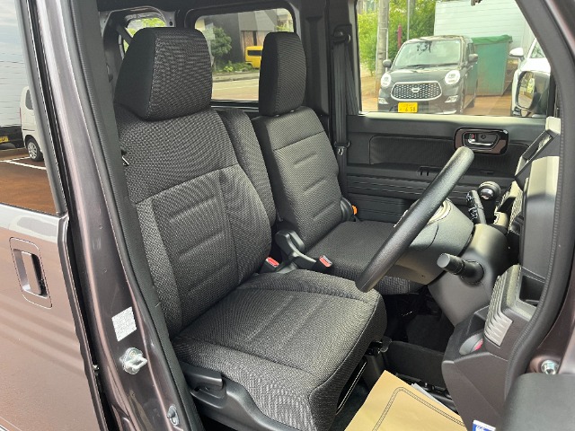 Honda N-VAN 11