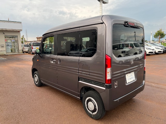 Honda N-VAN 5