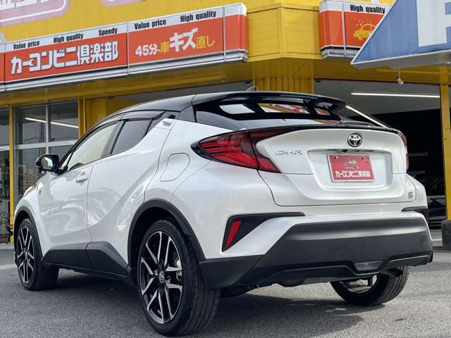 Toyota C-HR 6