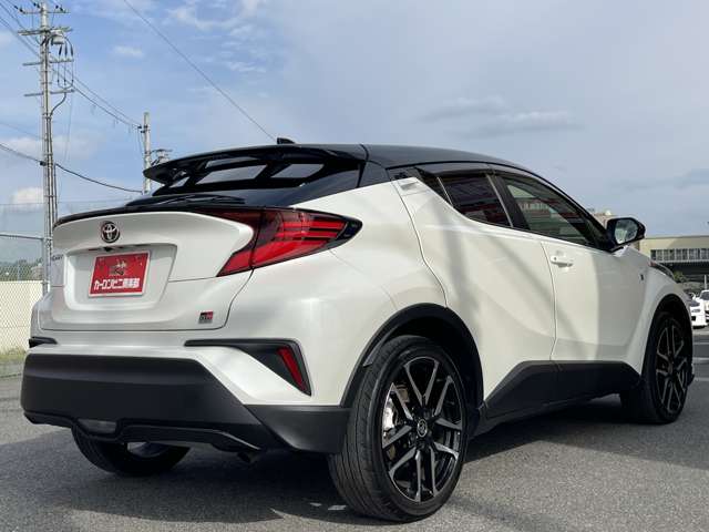 Toyota C-HR 8