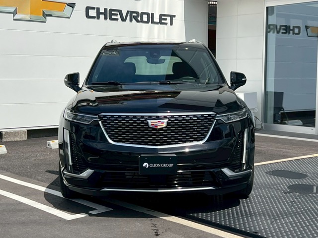 Cadillac XT6 2
