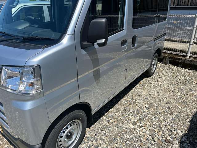 Daihatsu Hijet Cargo 12