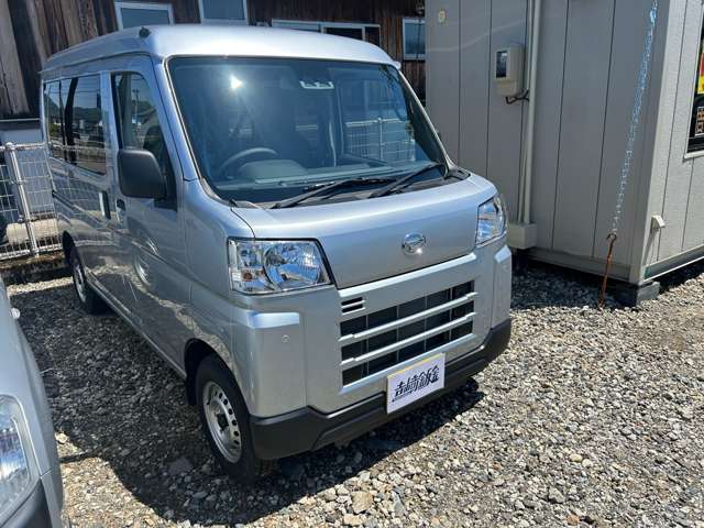 Daihatsu Hijet Cargo 9