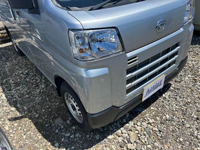 Daihatsu Hijet Cargo 10