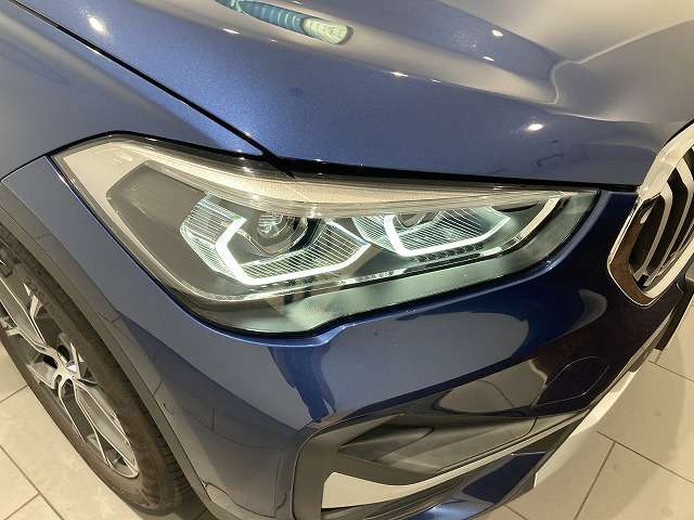 BMW X1 8