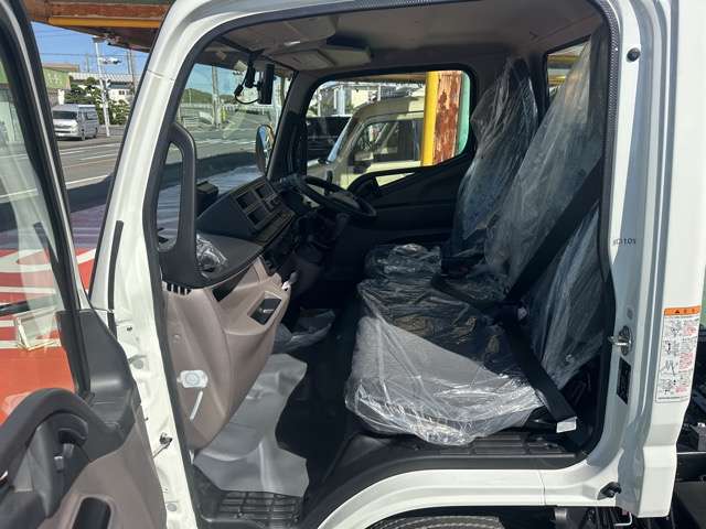 Mitsubishi Fuso Canter 5