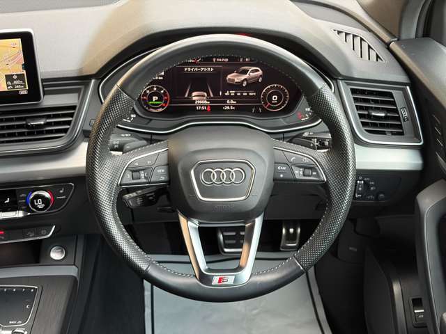 Audi Q5 6