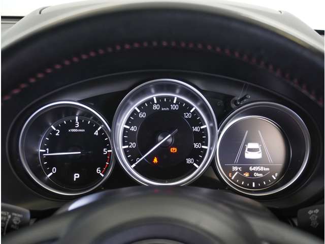 Mazda CX-8 10