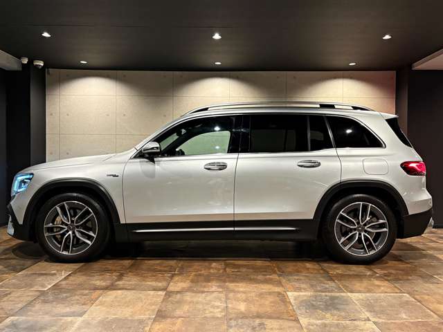 Mercedes-Benz GLB 5
