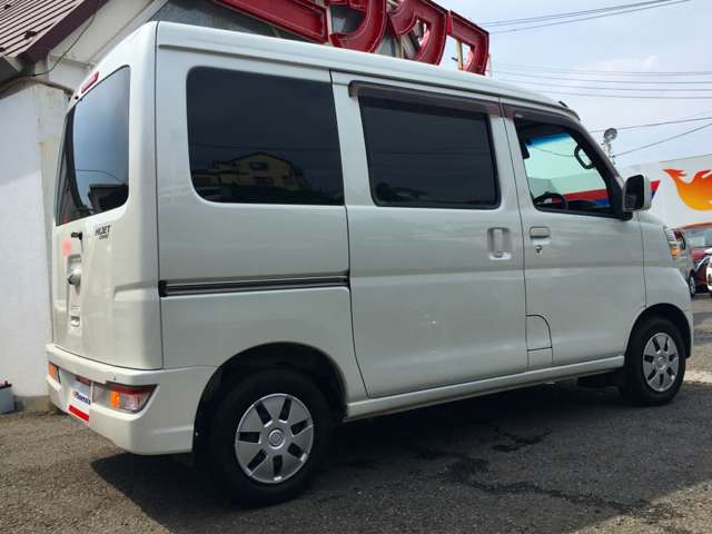 Daihatsu Hijet Cargo 9