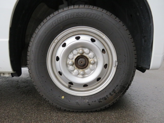 Honda N-VAN 11