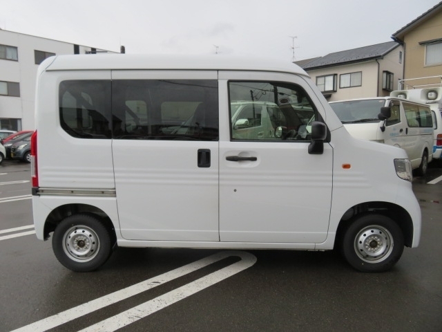 Honda N-VAN 6