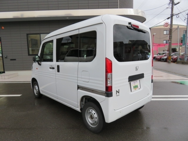 Honda N-VAN 7