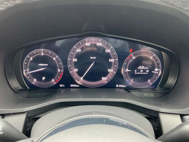 Mazda CX-80 4