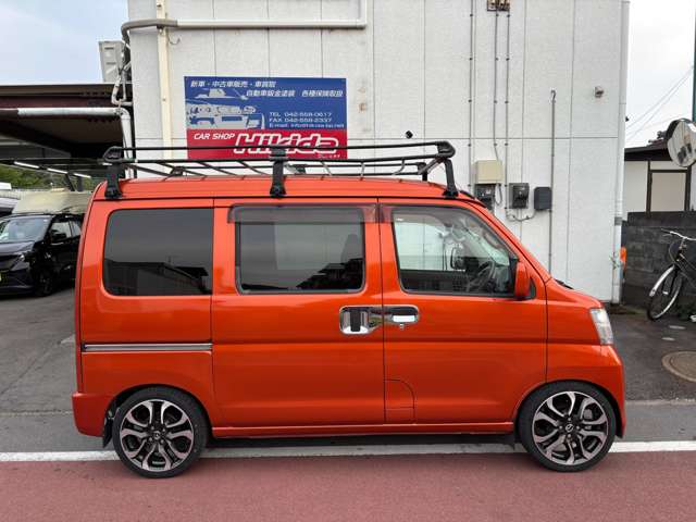 Daihatsu Hijet Cargo 10
