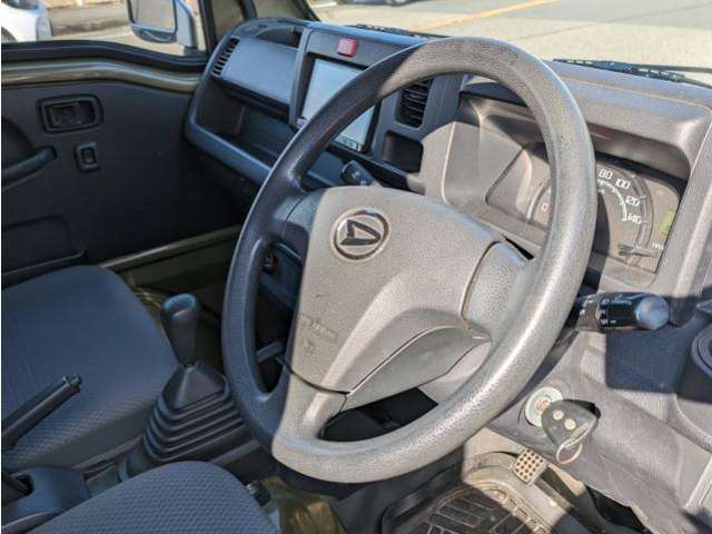 Daihatsu Hijet Truck 12