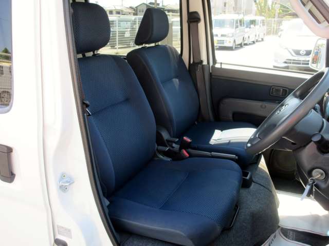 Daihatsu Hijet Cargo 8