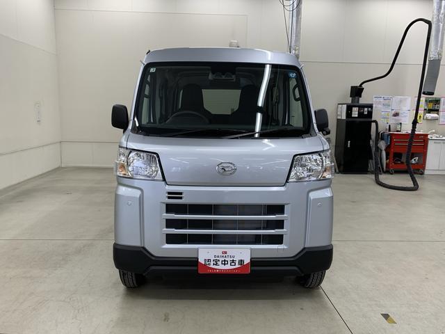 Daihatsu Hijet Cargo 5