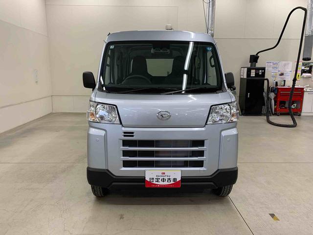 Daihatsu Hijet Cargo 5