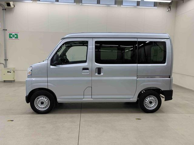Daihatsu Hijet Cargo 8
