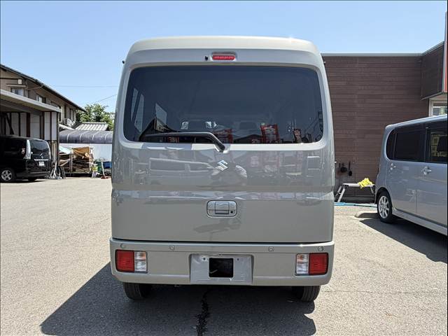 Suzuki Every 12