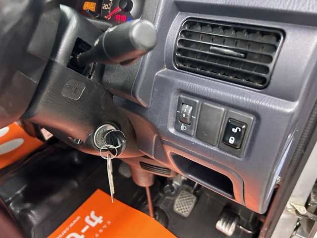Subaru Sambar Truck 11