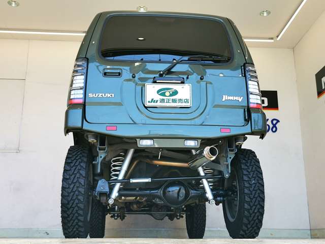 Suzuki Jimny 11