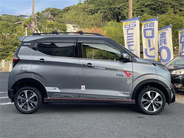 Mitsubishi eK X 10
