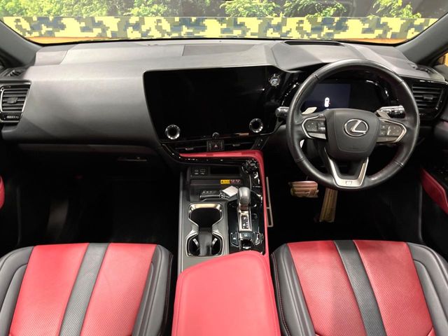 Lexus NX 2
