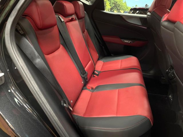 Lexus NX 9
