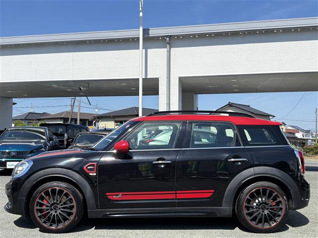 MINI Crossover 6
