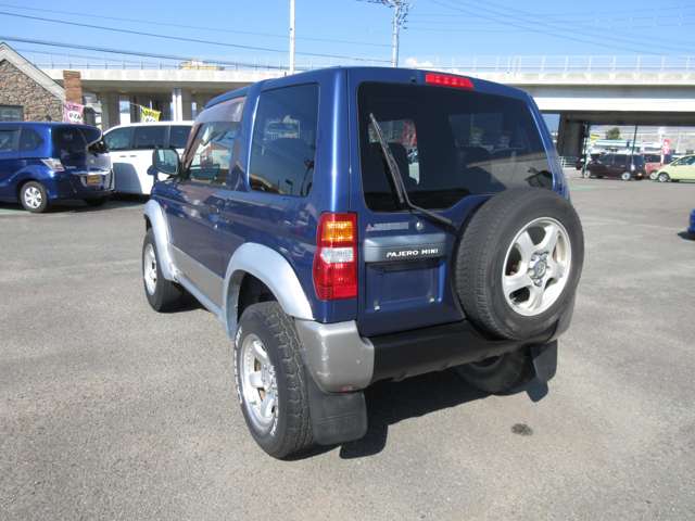 Mitsubishi Pajero Mini 5